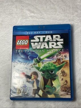 Lego Star Wars The Padawan Menace Blu-ray + DVD - Green, Blue, Tan